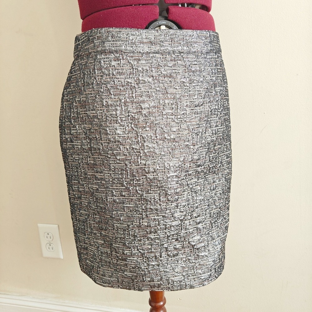 Banana Republic Silver Pencil Skirt Metallic Jacquard Above Knee Grey Size 4